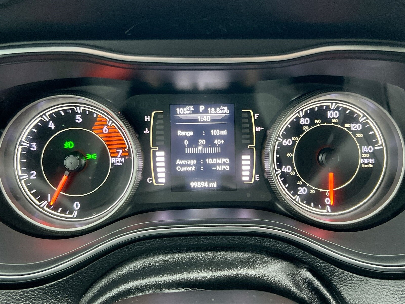 Thumbnail: 2019 Jeep Cherokee - 33