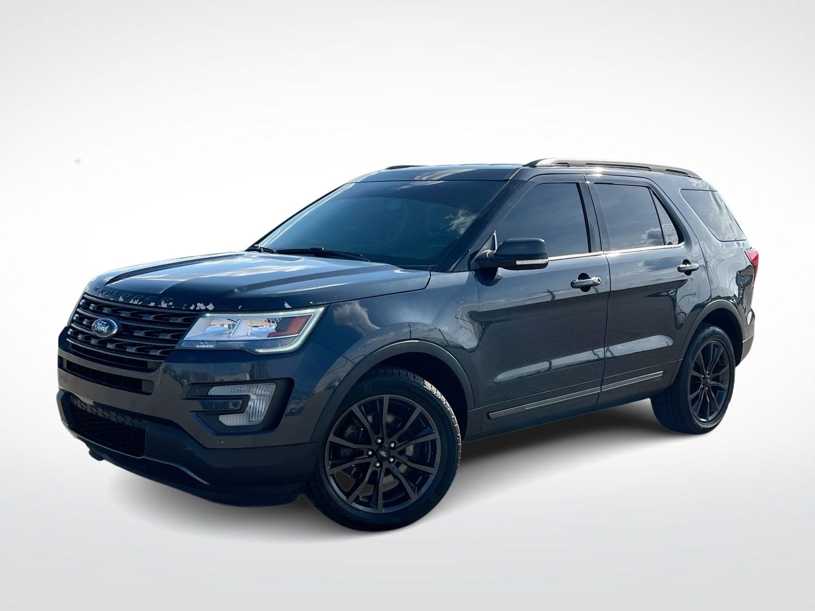 Thumbnail: 2017 Ford Explorer - 1