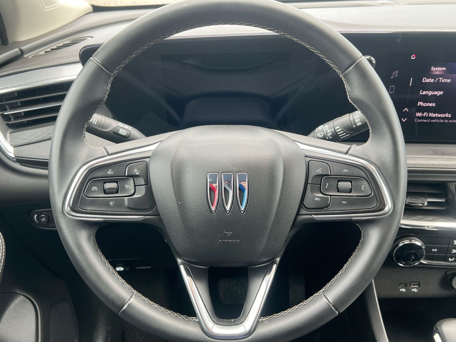 Thumbnail: 2025 Buick Encore GX - 22