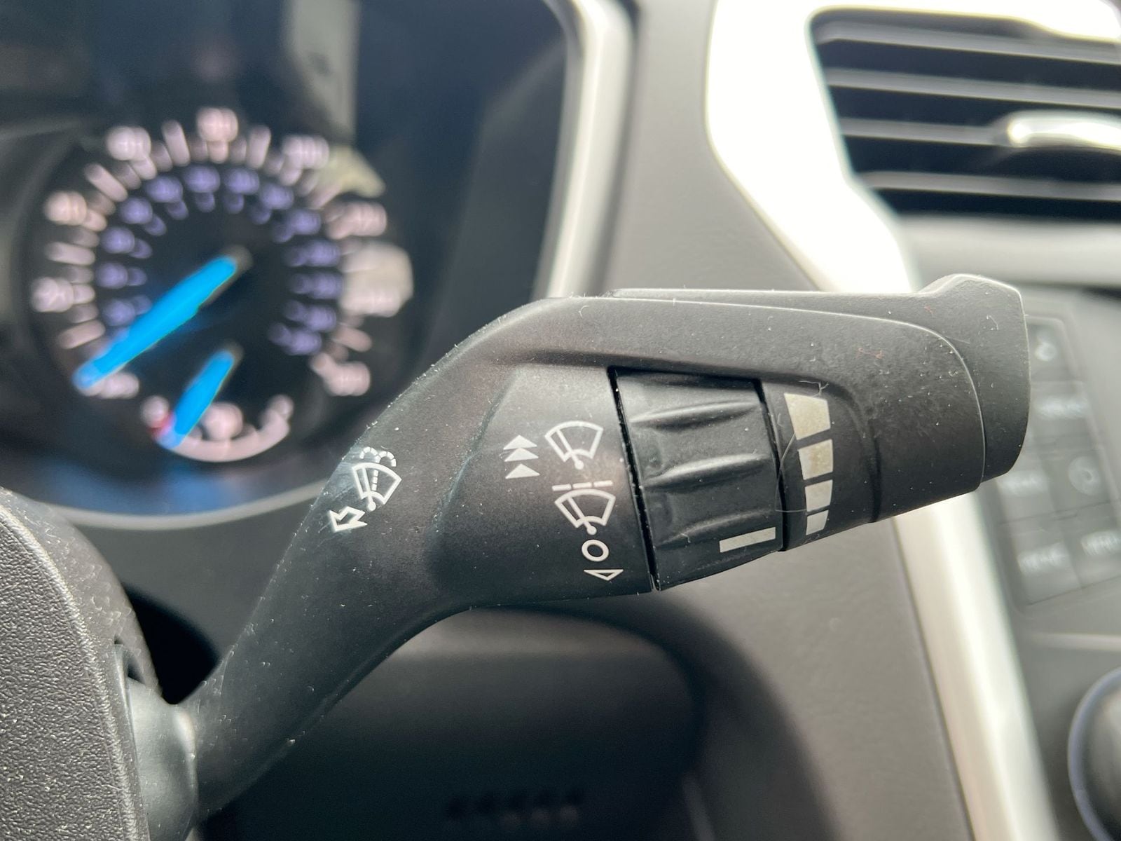 Thumbnail: 2014 Ford Fusion - 24