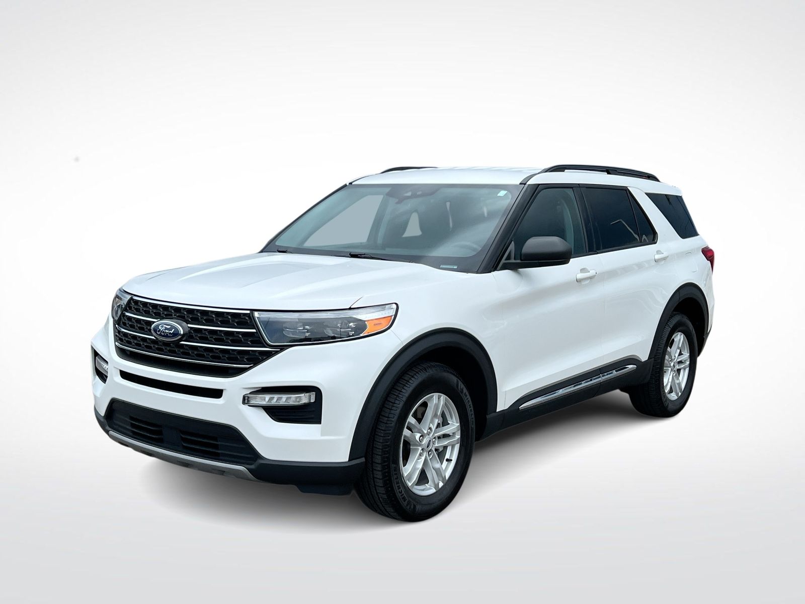 Thumbnail: 2022 Ford Explorer - 4