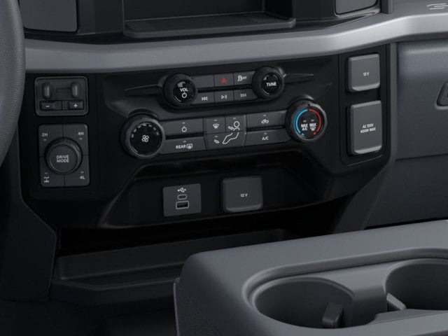 2025 Ford F-350 XLT 15