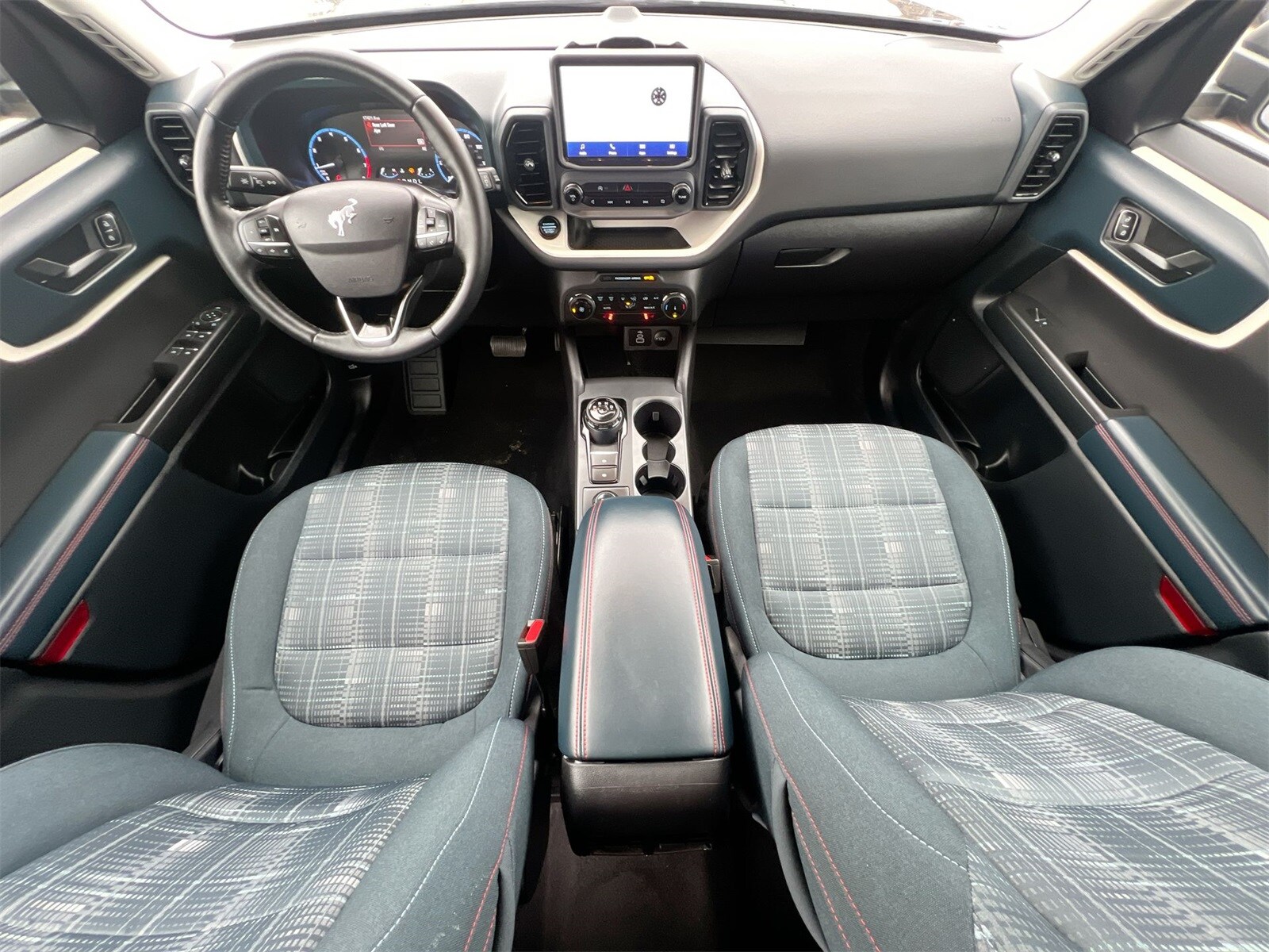 Thumbnail: 2023 Ford Bronco Sport - 16