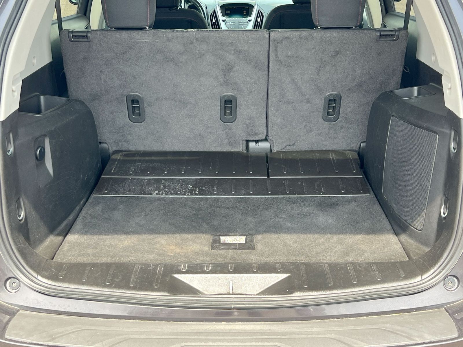 Thumbnail: 2016 Chevrolet Equinox - 34