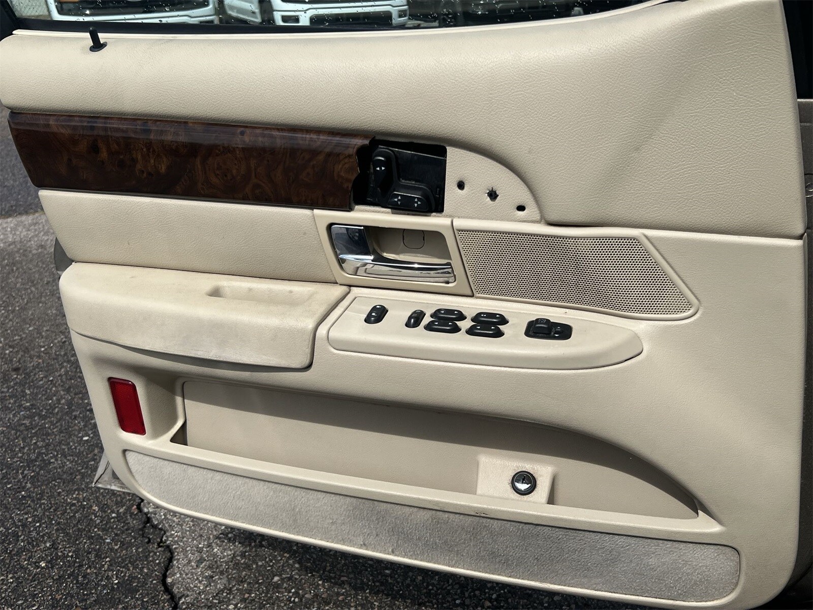 Thumbnail: 2006 Mercury Grand Marquis - 27