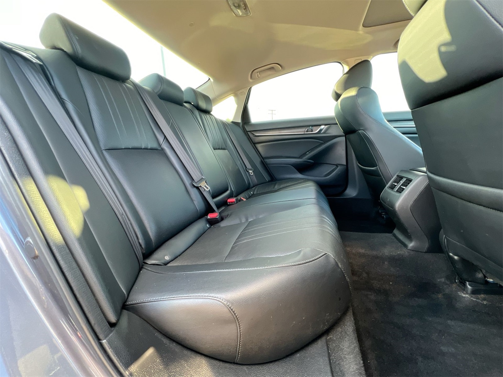 Thumbnail: 2018 Honda Accord - 20