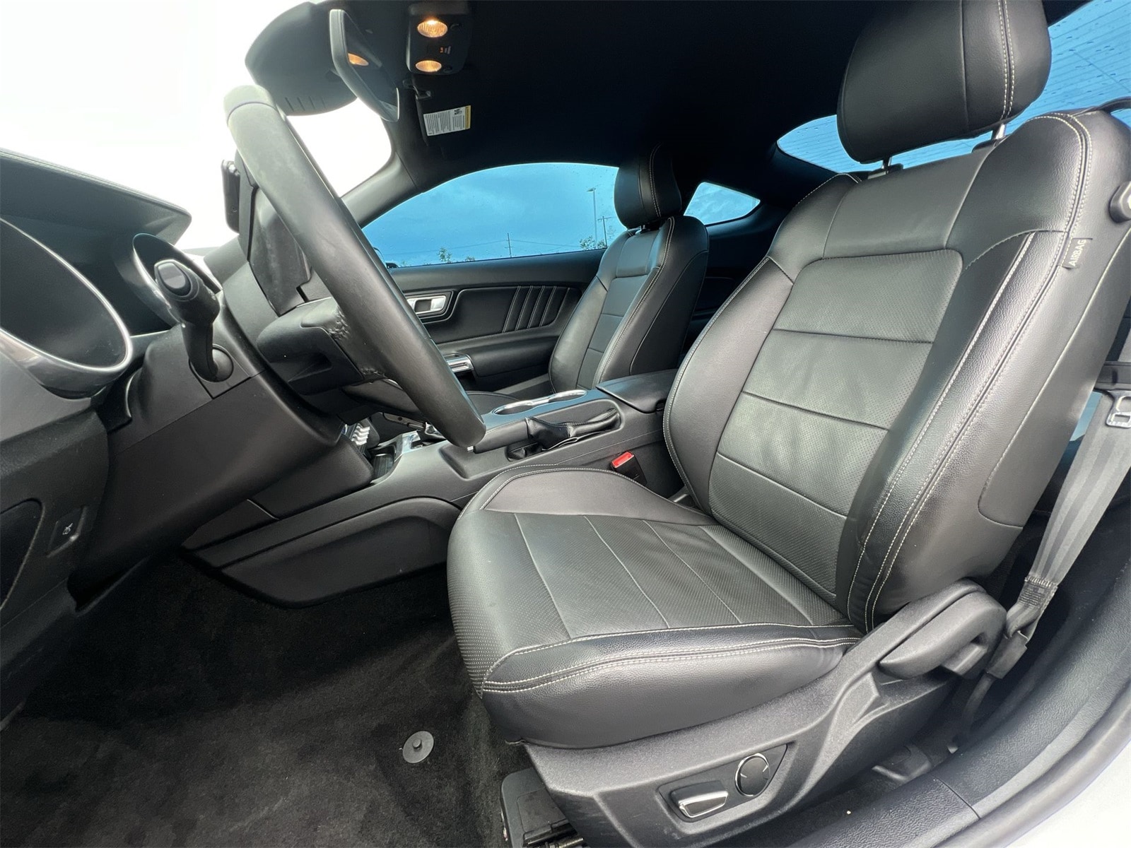 Thumbnail: 2018 Ford Mustang - 17