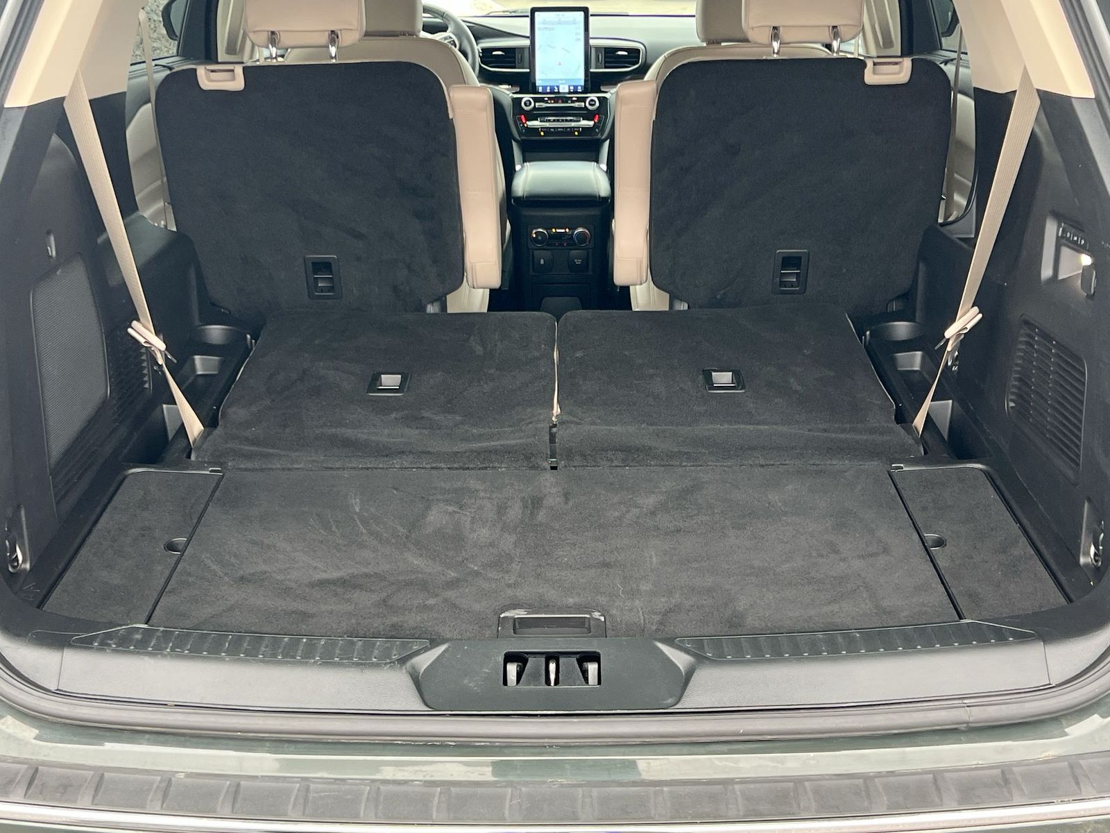 Thumbnail: 2023 Ford Explorer - 35