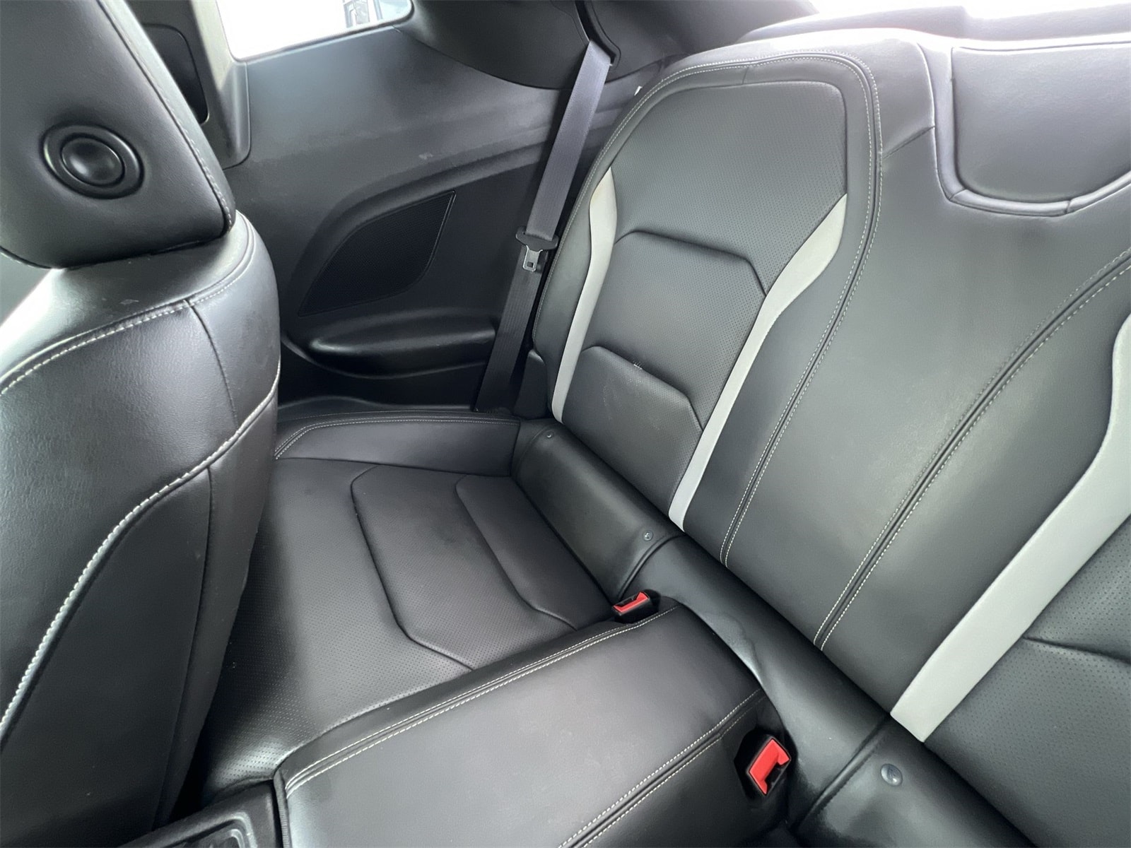 Thumbnail: 2016 Chevrolet Camaro - 21