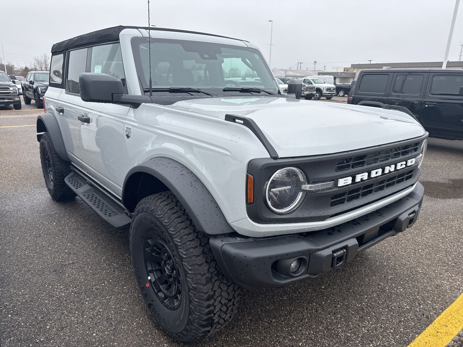 Thumbnail: 2026 Ford Bronco - 6