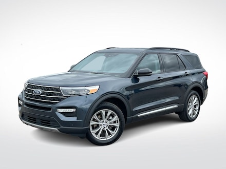 Used 2023 Ford Explorer XLT SUV in Troy, MI