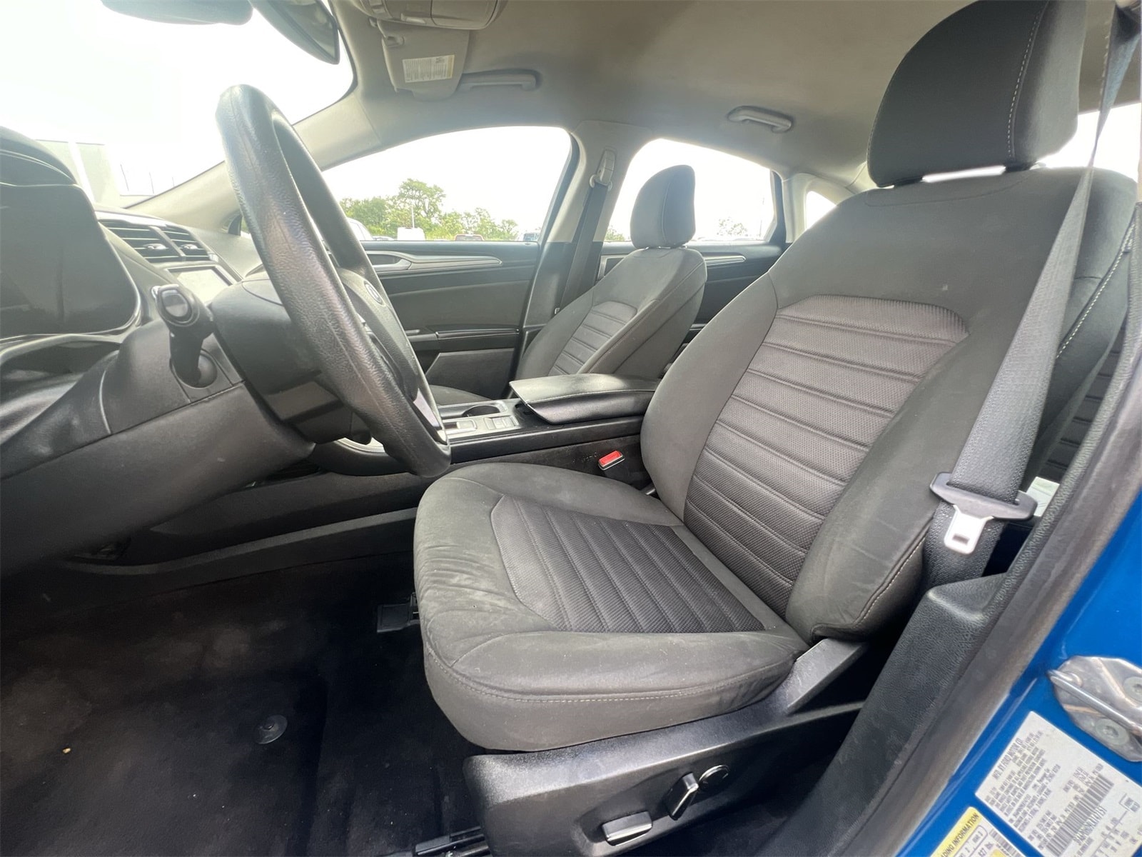 Thumbnail: 2020 Ford Fusion - 17