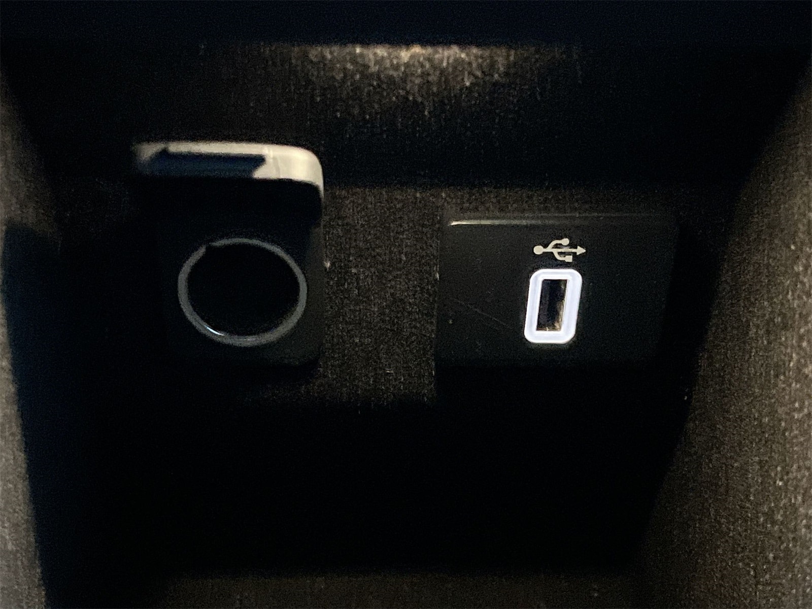 Thumbnail: 2018 Lincoln MKZ - 31