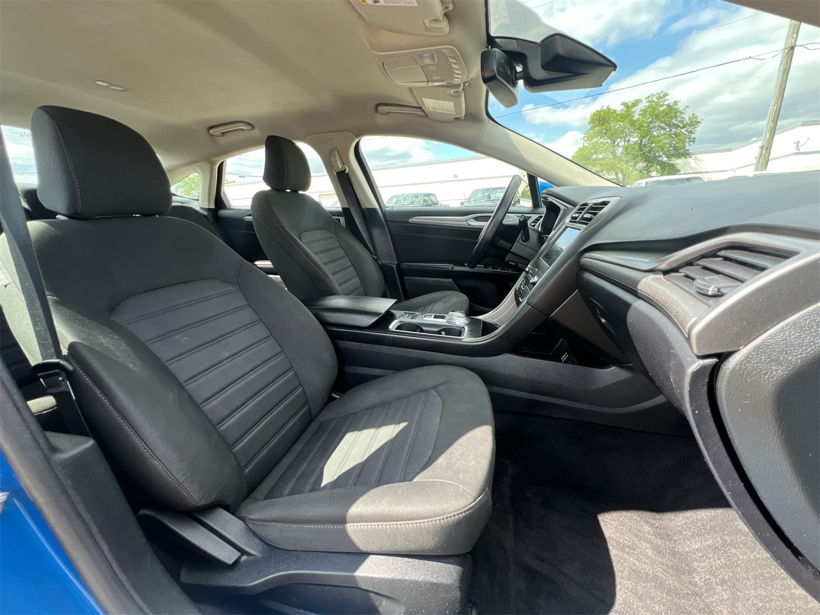 Thumbnail: 2020 Ford Fusion - 22