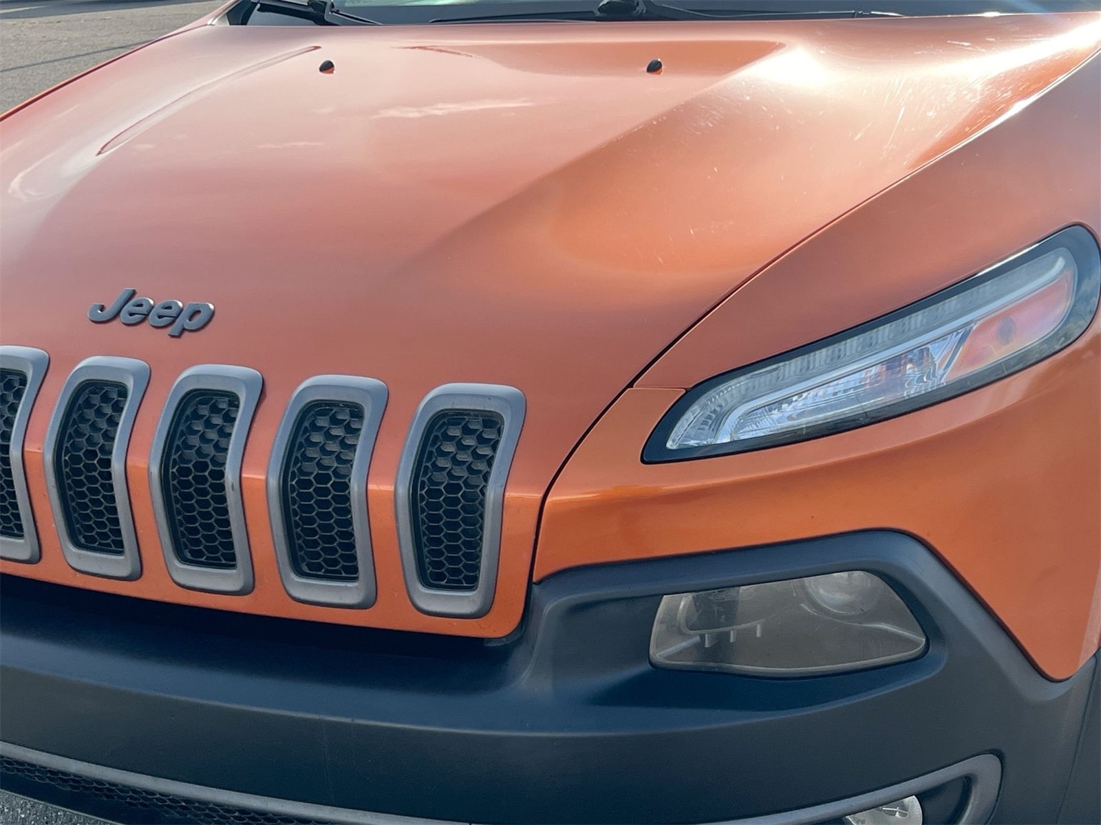 Thumbnail: 2015 Jeep Cherokee - 11