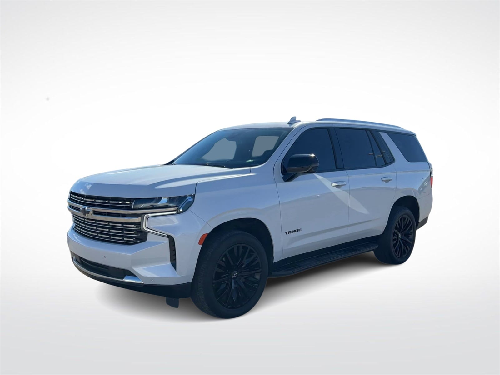 Thumbnail: 2023 Chevrolet Tahoe - 4