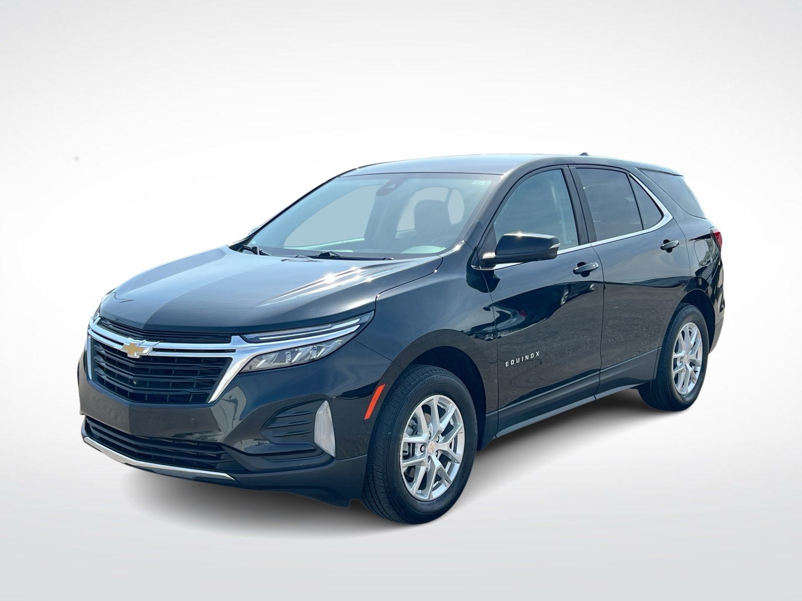 Thumbnail: 2022 Chevrolet Equinox - 4