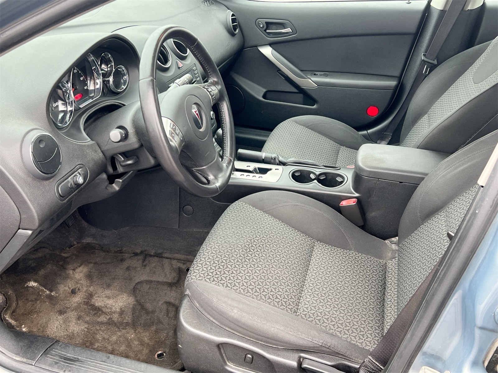 Thumbnail: 2009 Pontiac G6 - 10