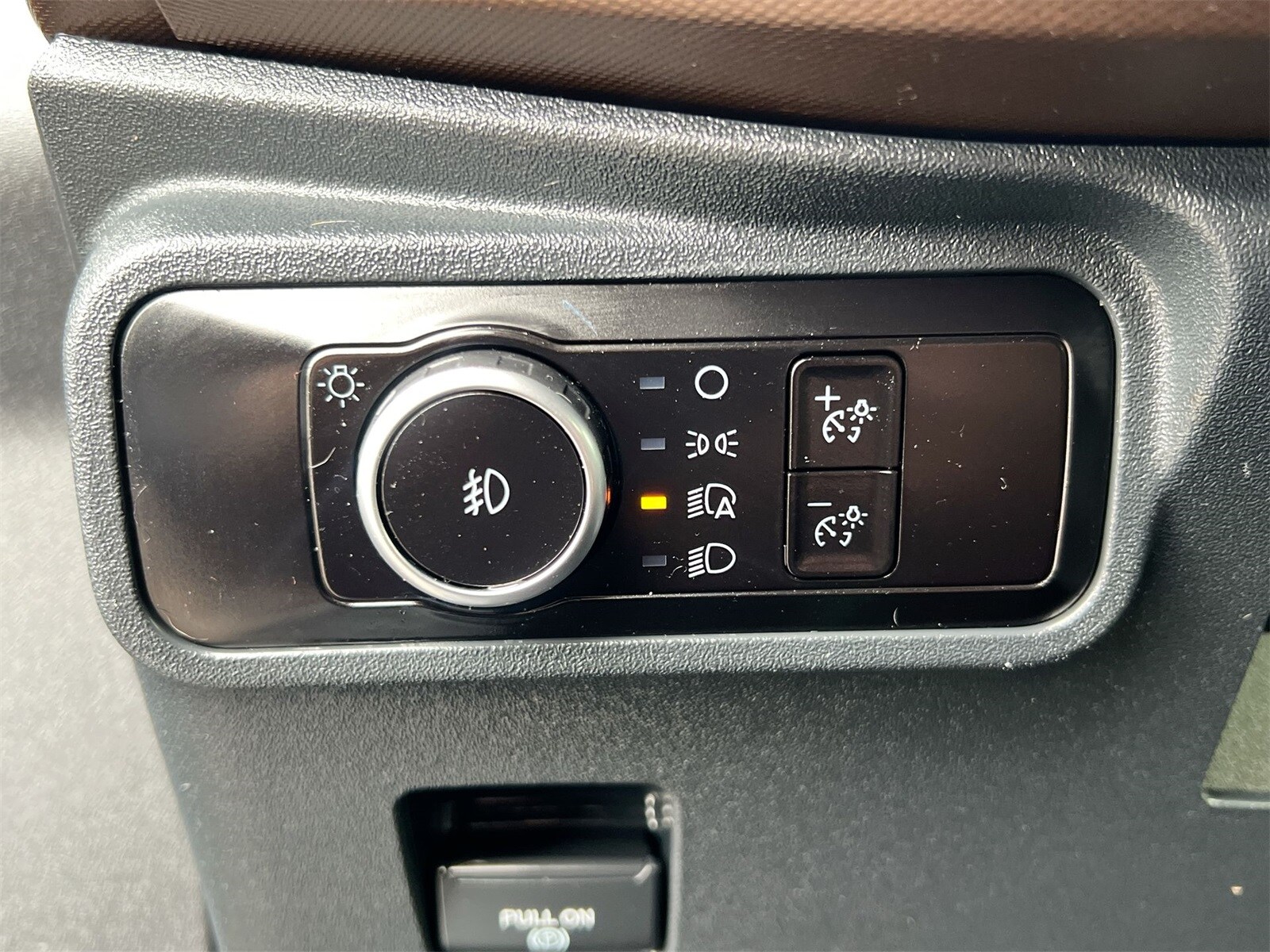 Thumbnail: 2023 Ford Bronco - 17