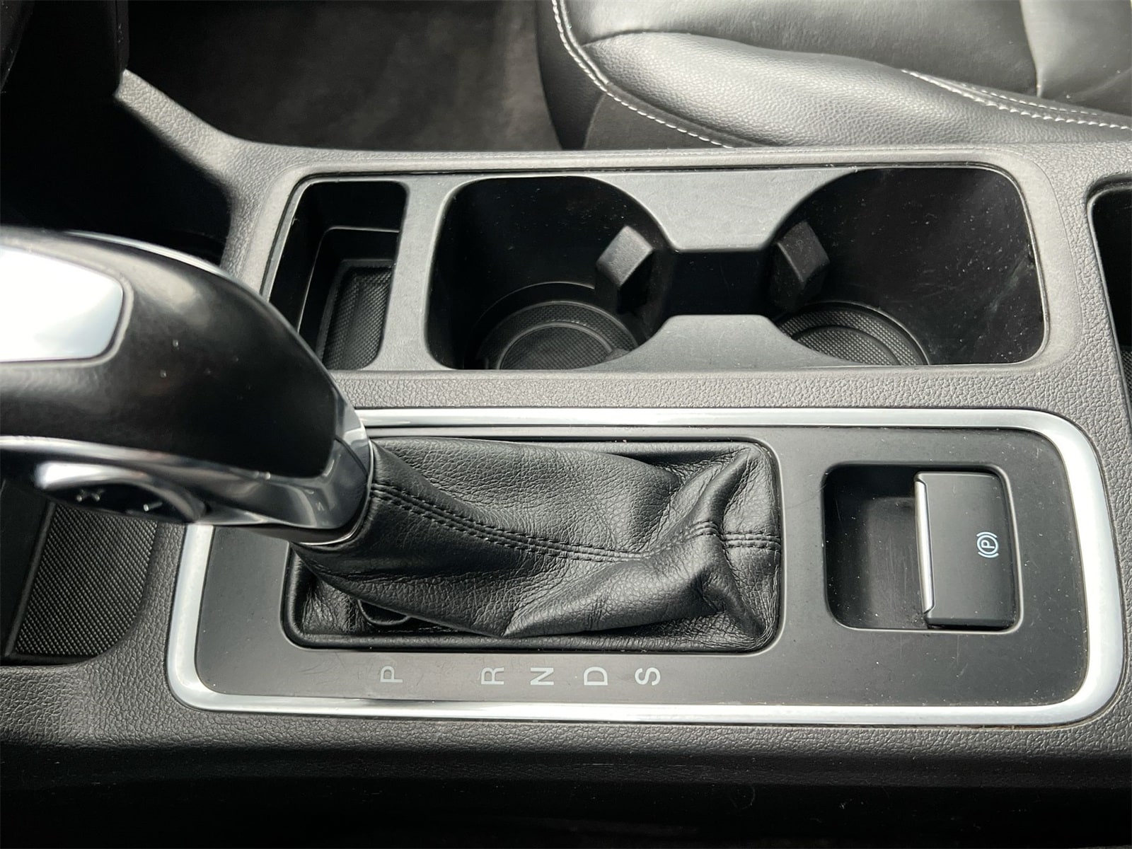 Thumbnail: 2018 Ford Escape - 32