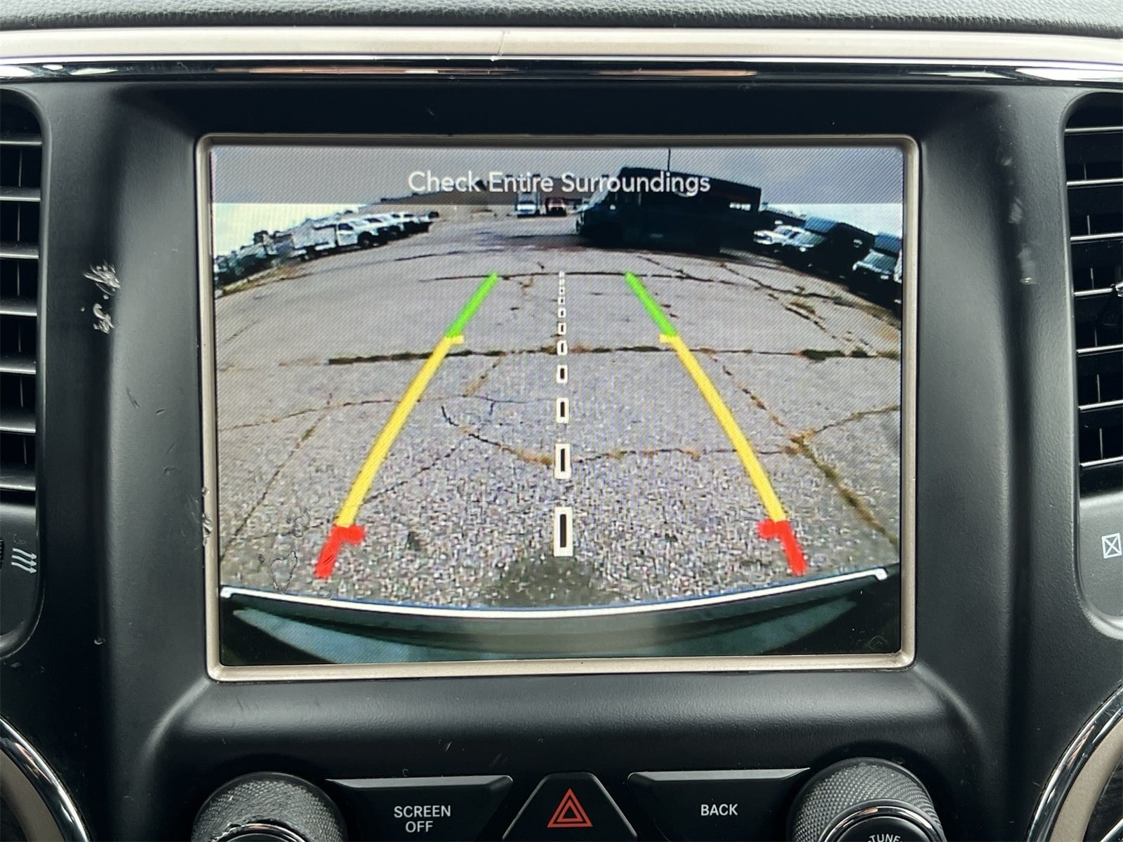 Thumbnail: 2017 Jeep Grand Cherokee - 28