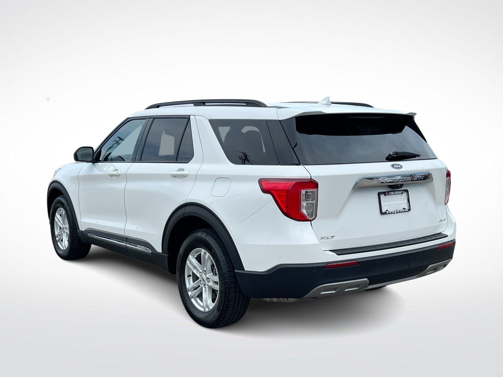 Thumbnail: 2022 Ford Explorer - 6