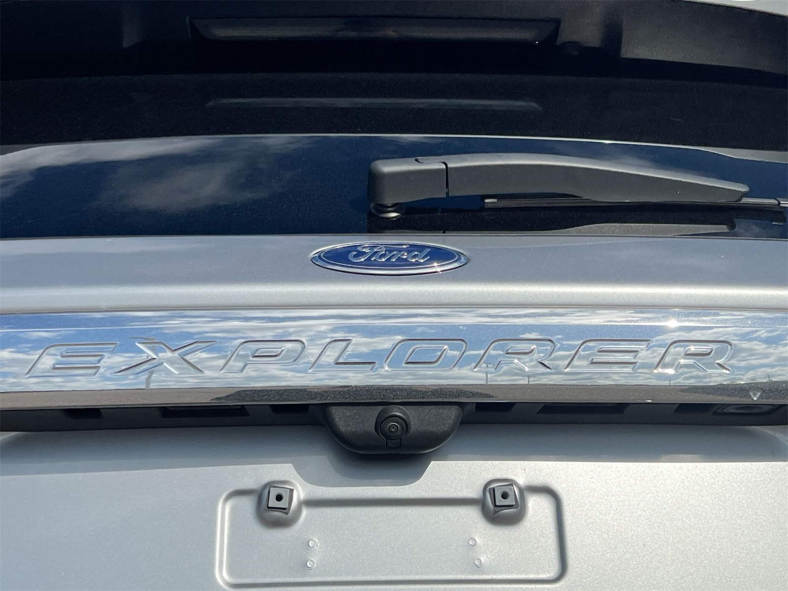 Thumbnail: 2023 Ford Explorer - 13