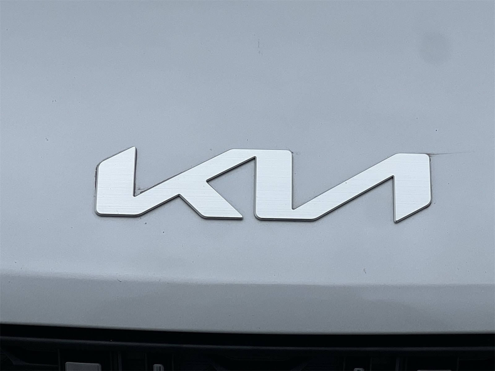 Thumbnail: 2023 Kia Carnival - 12