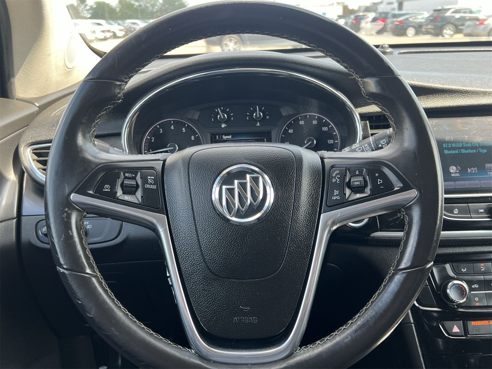 Thumbnail: 2018 Buick Encore - 33