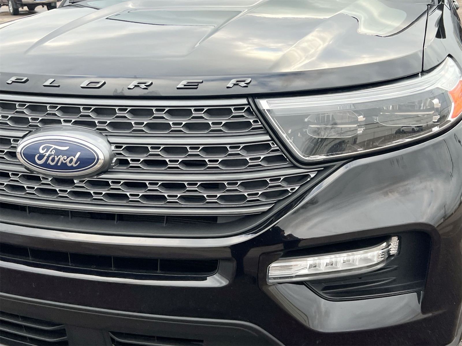 Thumbnail: 2023 Ford Explorer - 11