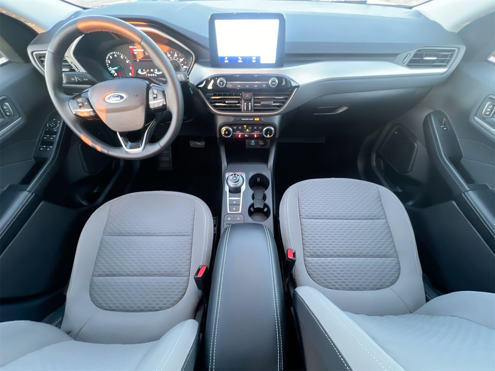 Thumbnail: 2022 Ford Escape - 15