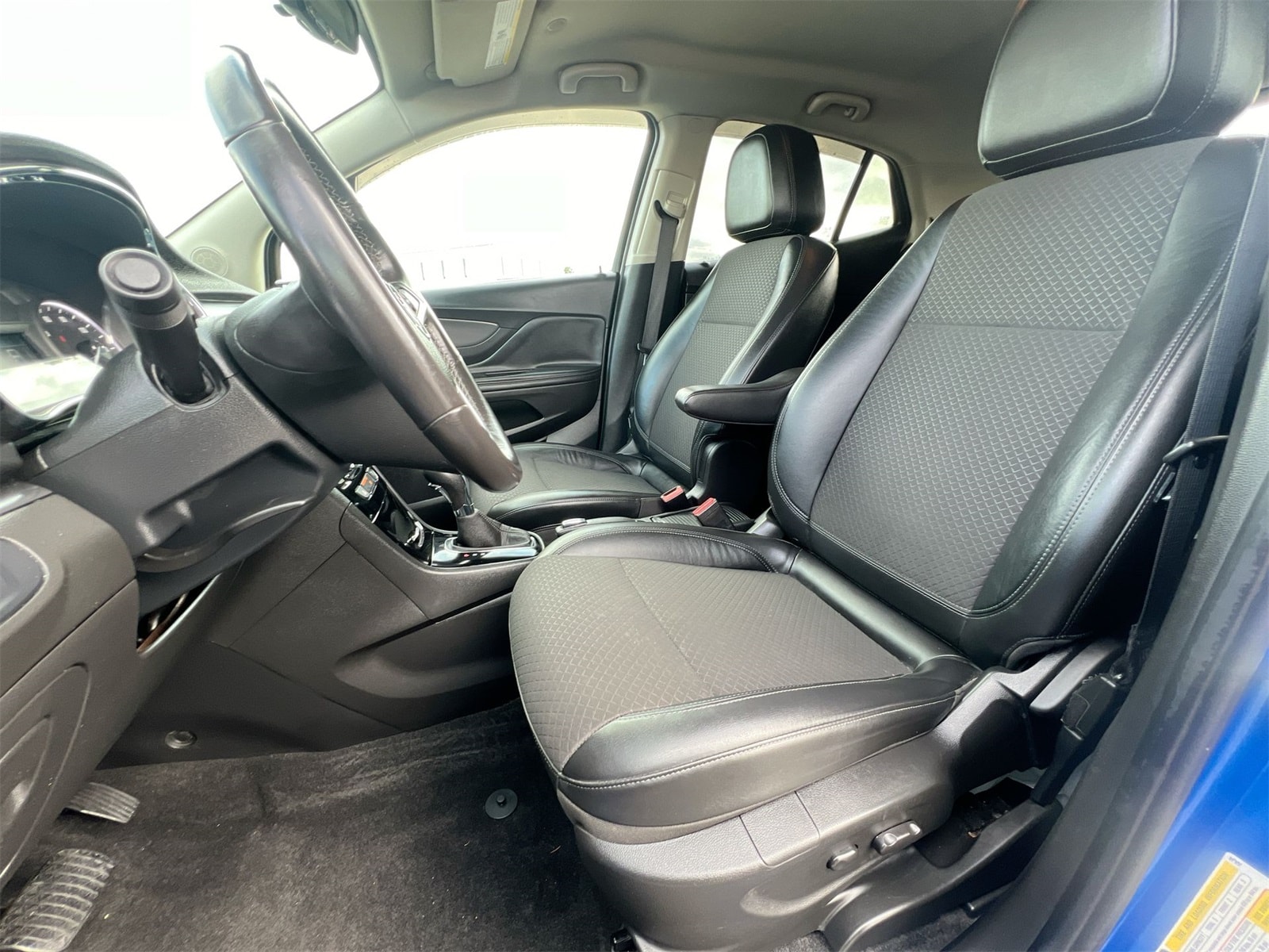 Thumbnail: 2017 Buick Encore - 16