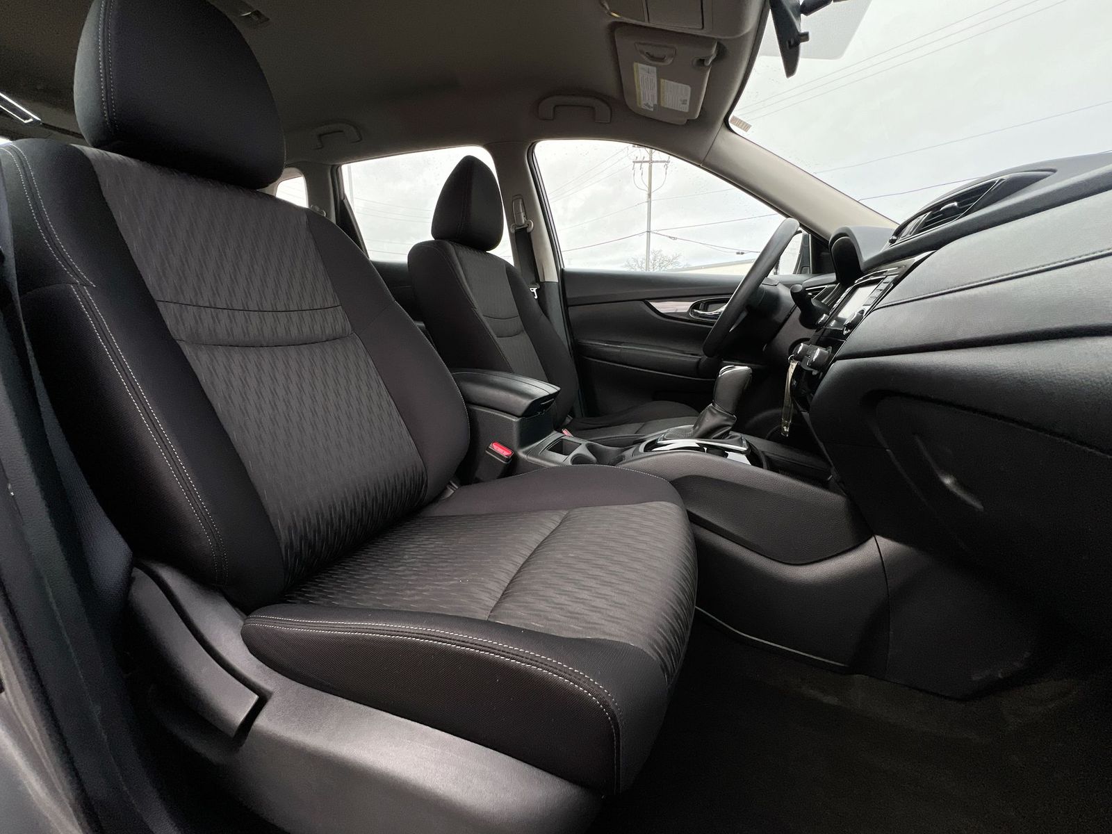 Thumbnail: 2018 Nissan Rogue - 21