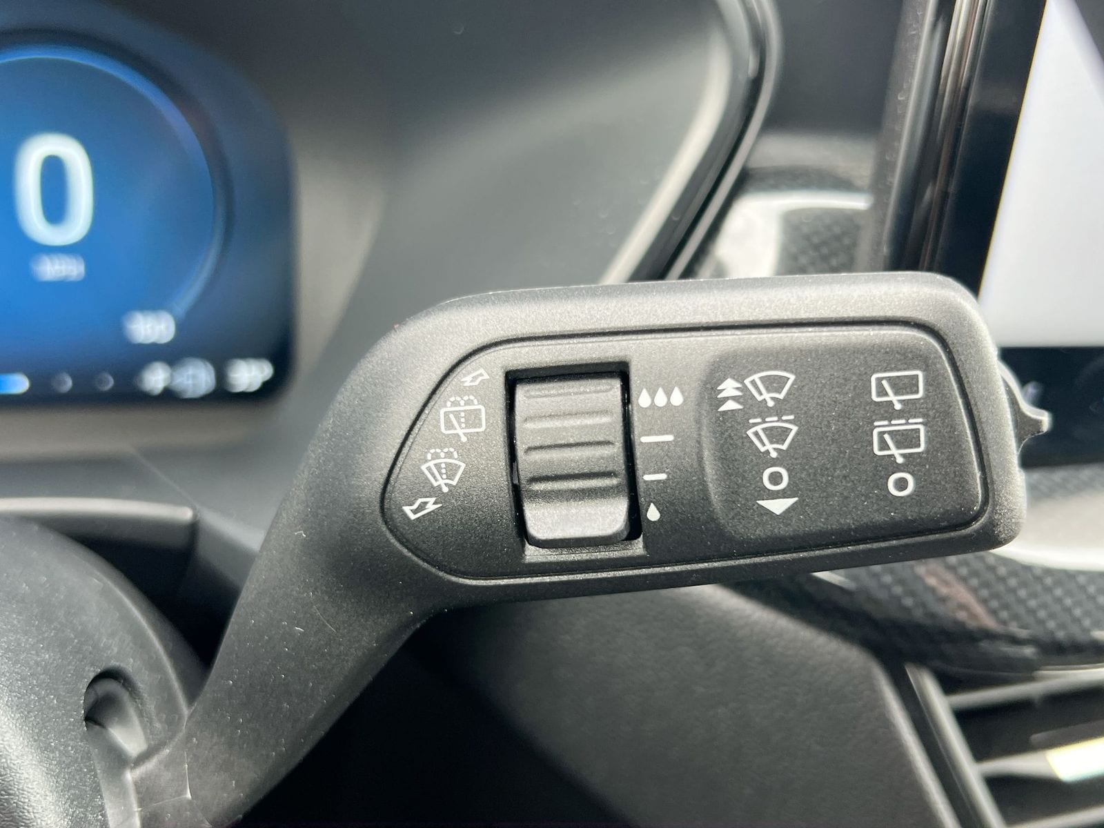 Thumbnail: 2023 Ford Escape - 25