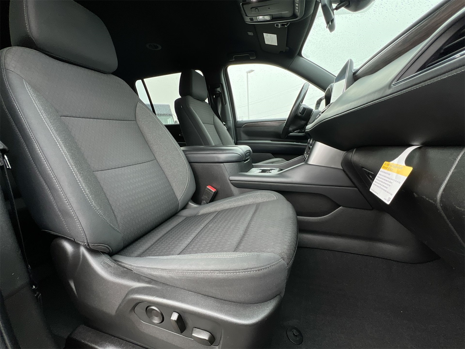 Thumbnail: 2021 Chevrolet Suburban - 21