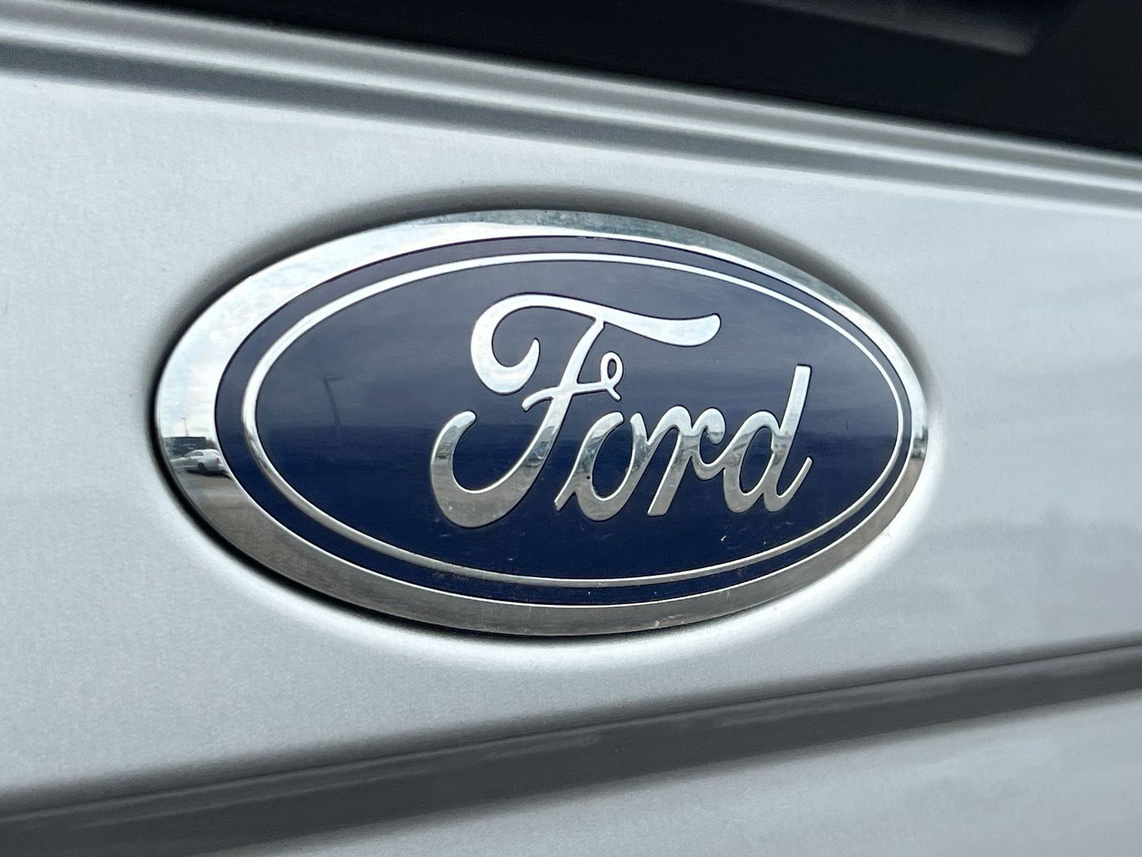 Thumbnail: 2022 Ford F-350 - 12