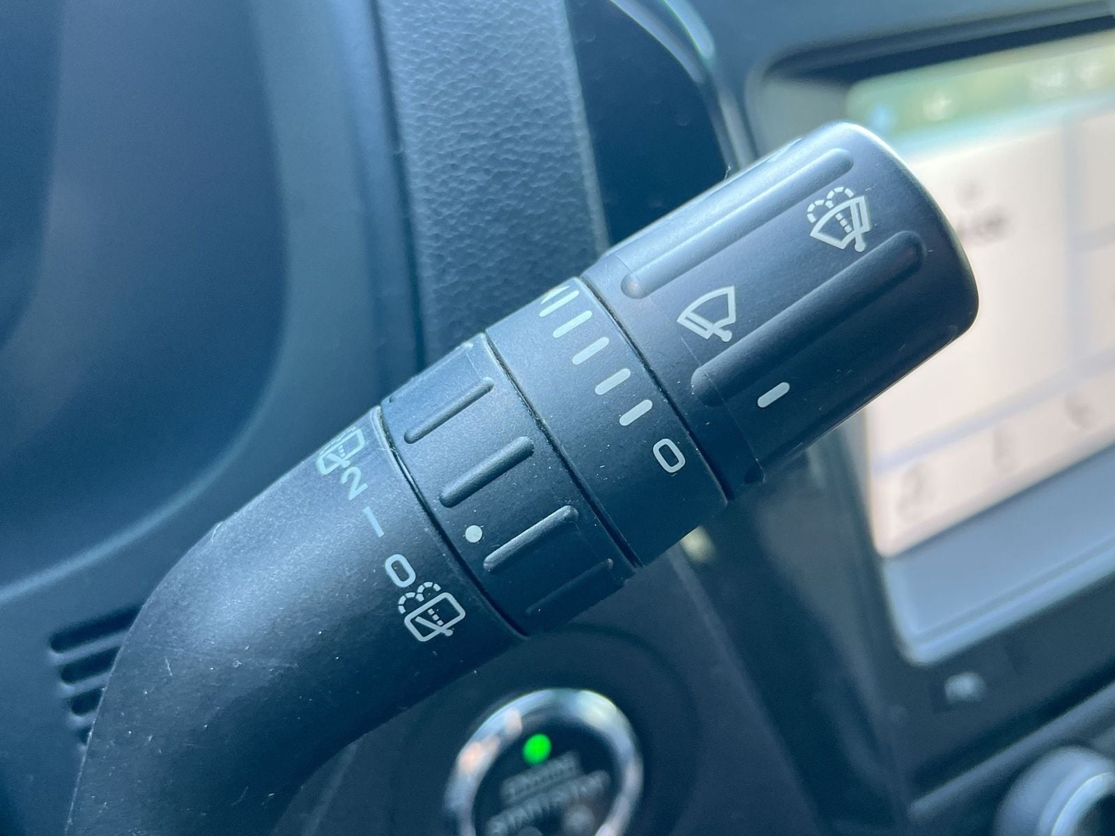 Thumbnail: 2017 Ford Explorer - 25