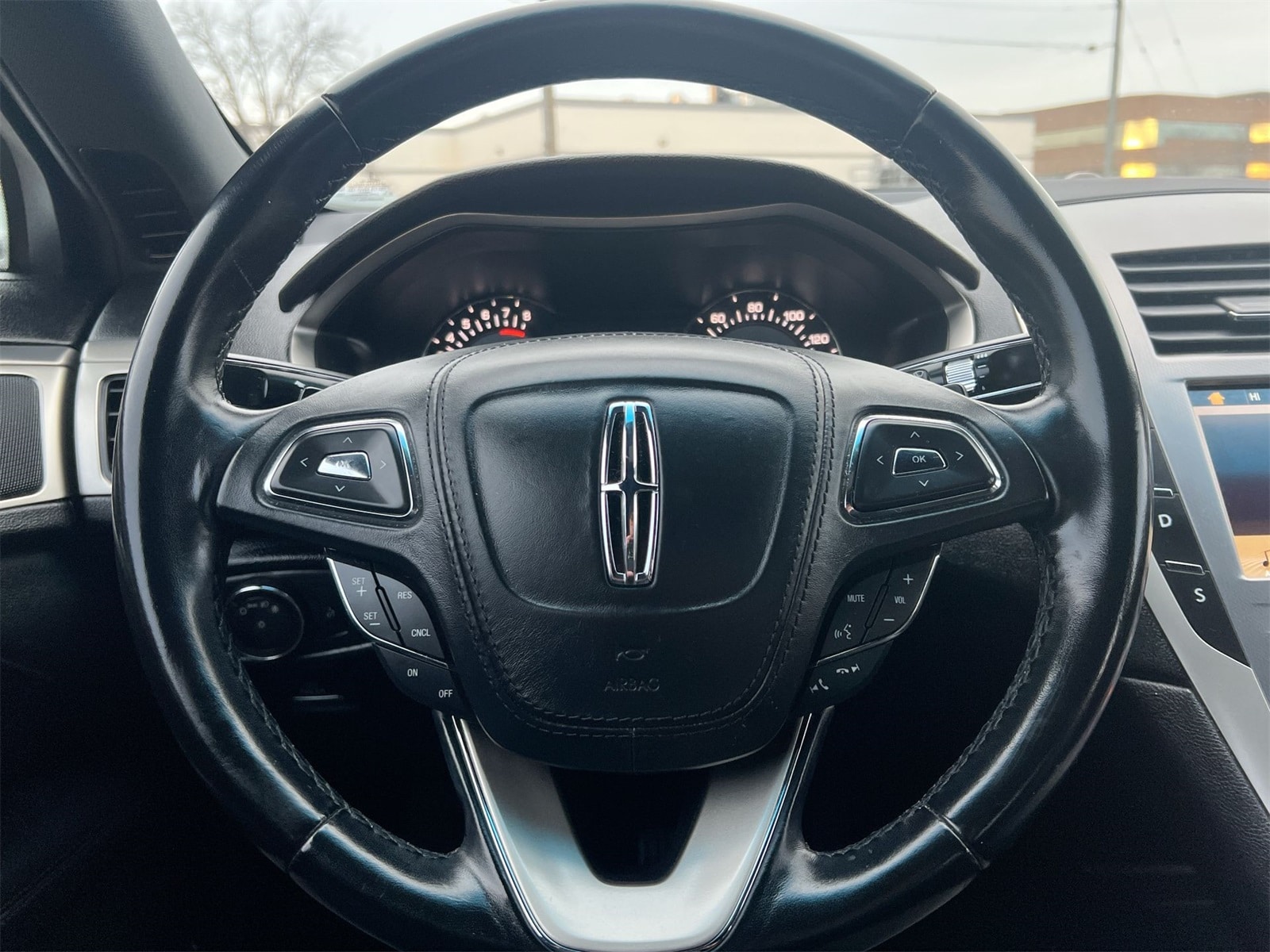 Thumbnail: 2018 Lincoln MKZ - 23