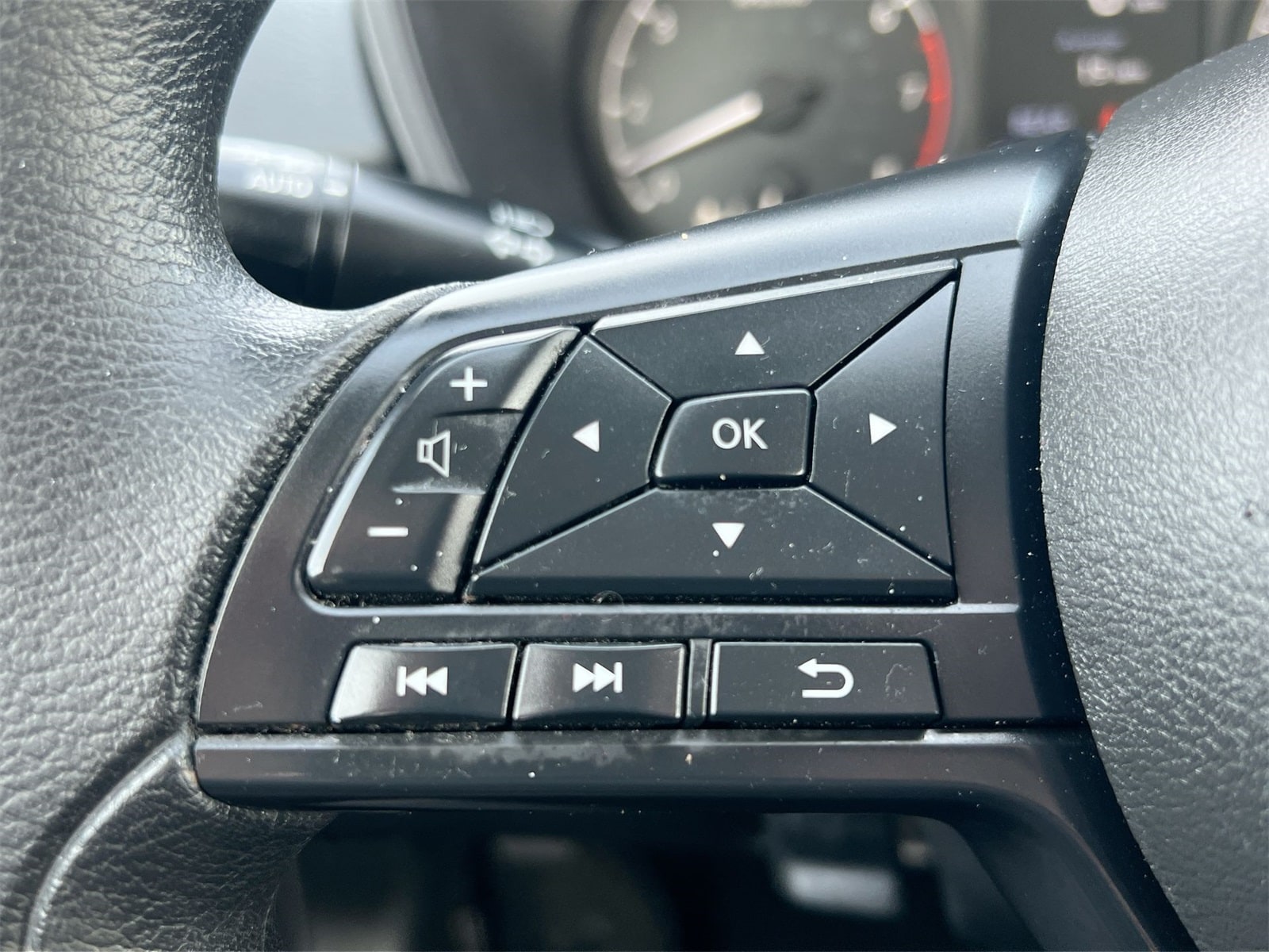 Thumbnail: 2023 Nissan Altima - 23