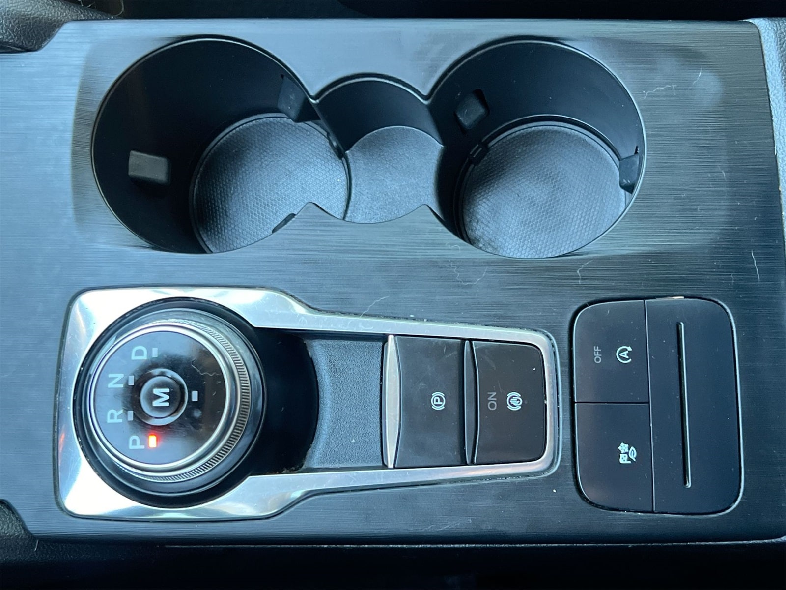 Thumbnail: 2020 Ford Escape - 32