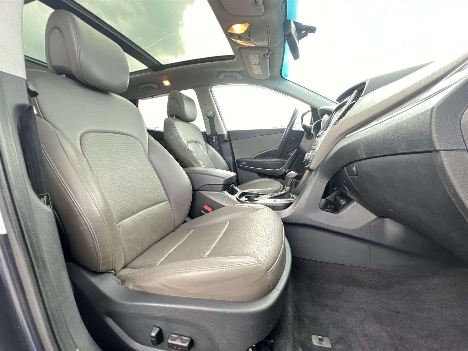 2014 Hyundai Santa Fe Sport 2.0T 22