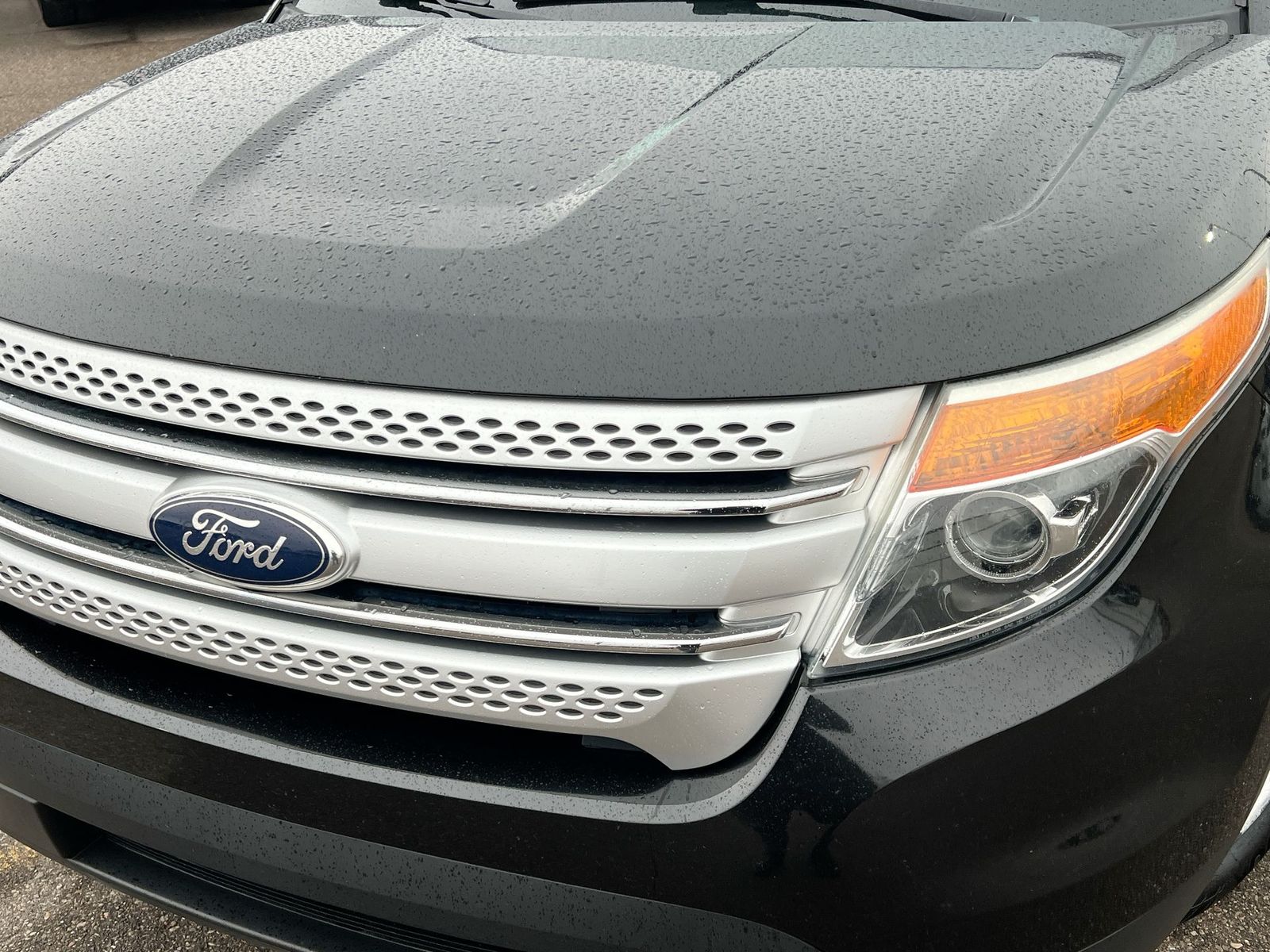 Thumbnail: 2015 Ford Explorer - 11
