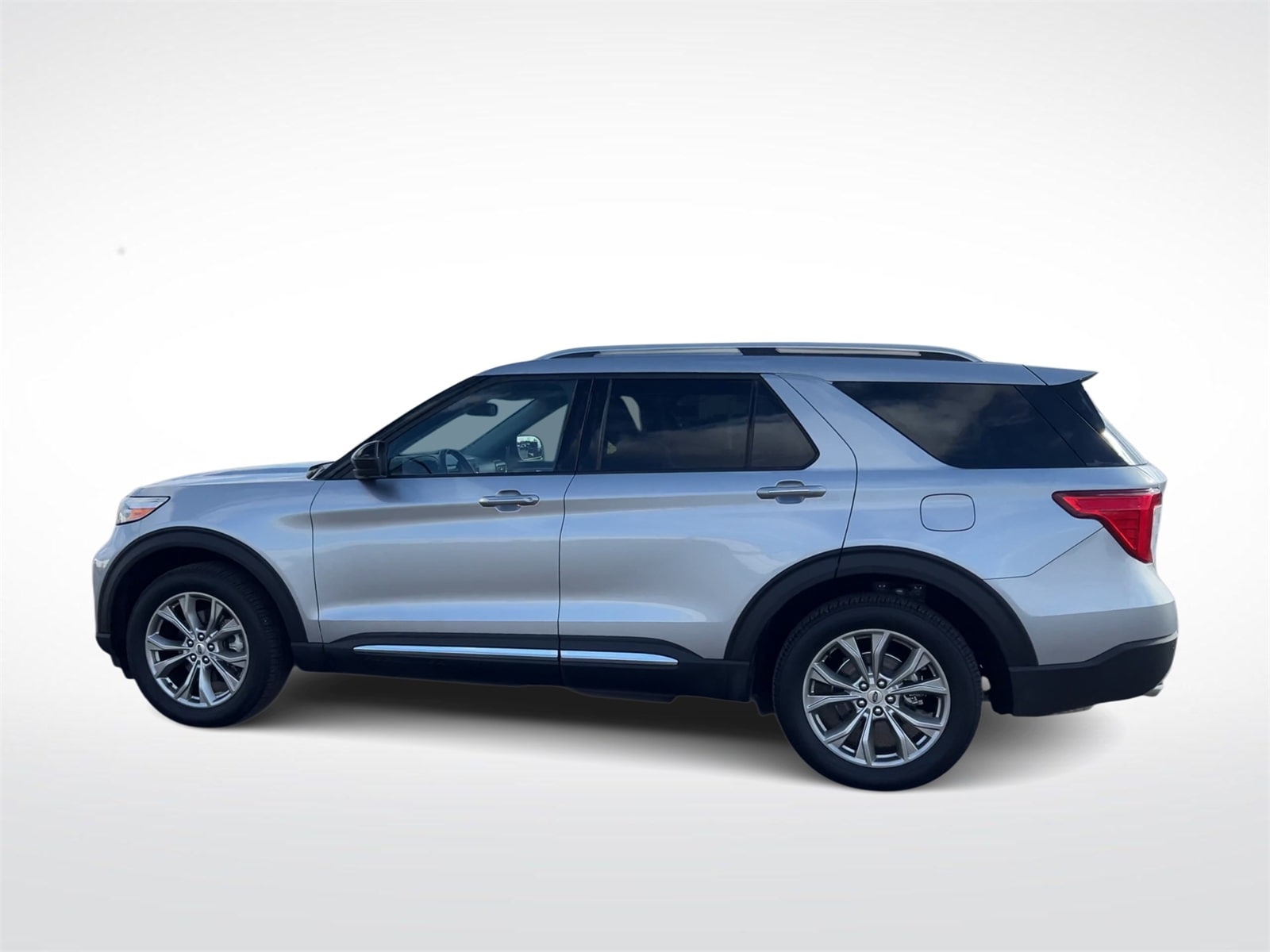 Thumbnail: 2023 Ford Explorer - 6