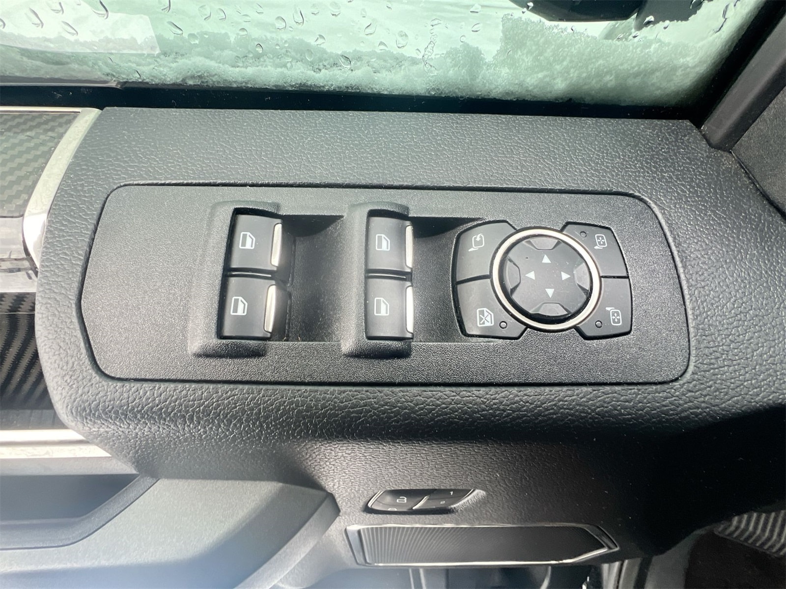 Thumbnail: 2018 Ford F-150 - 17