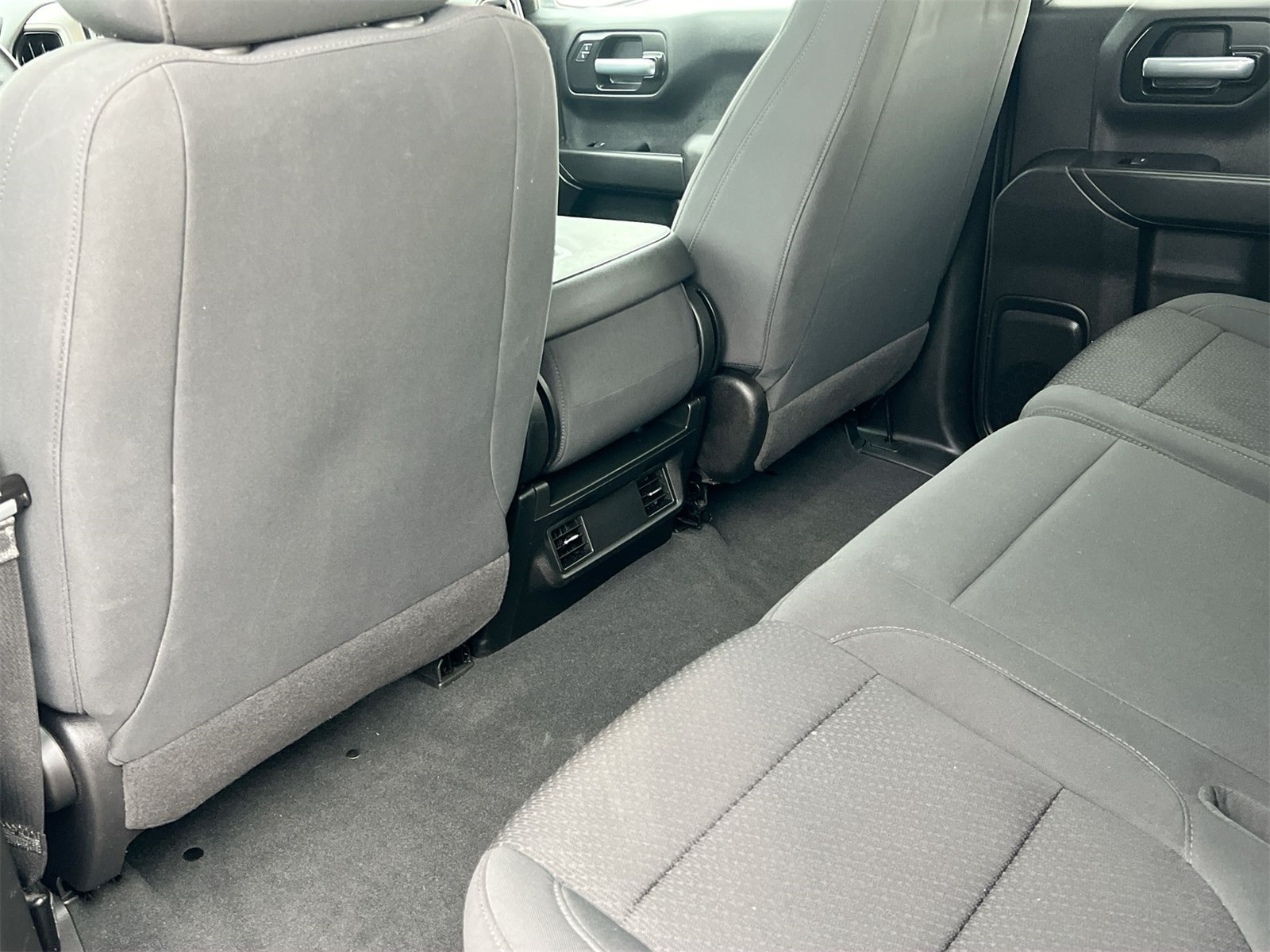 Thumbnail: 2021 Chevrolet Silverado 1500 - 19