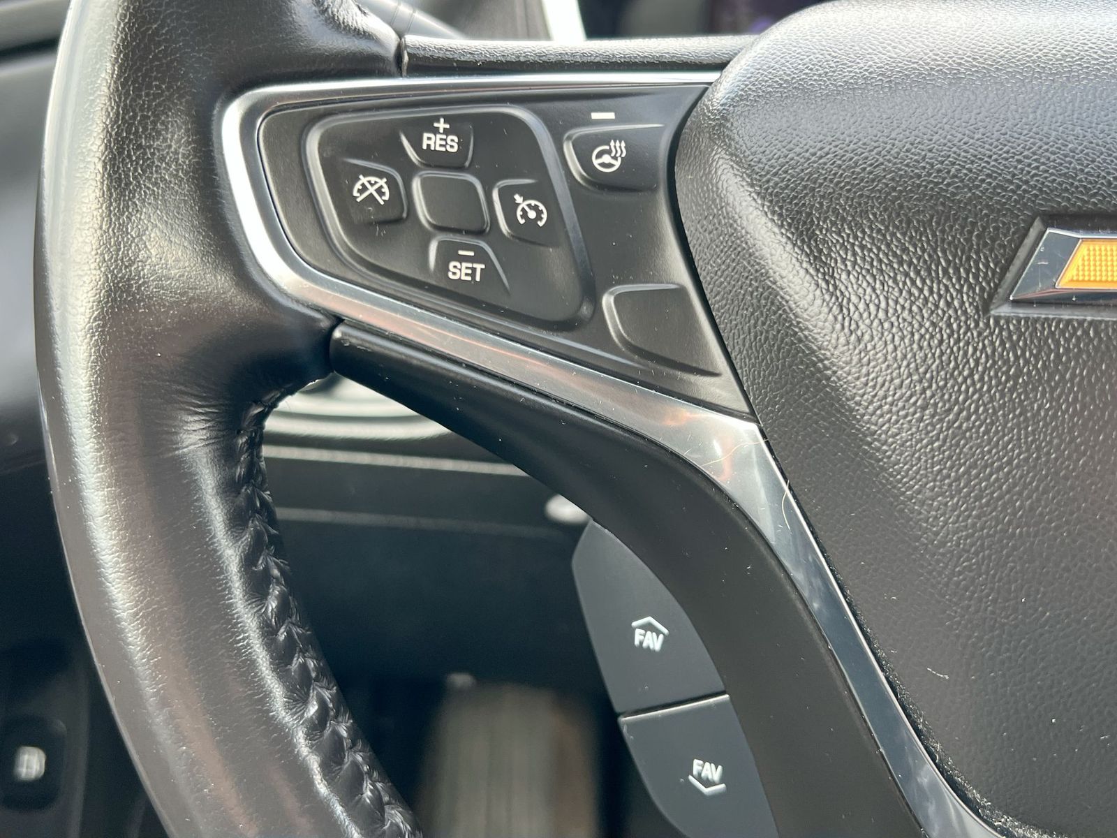 Thumbnail: 2019 Chevrolet Volt - 23