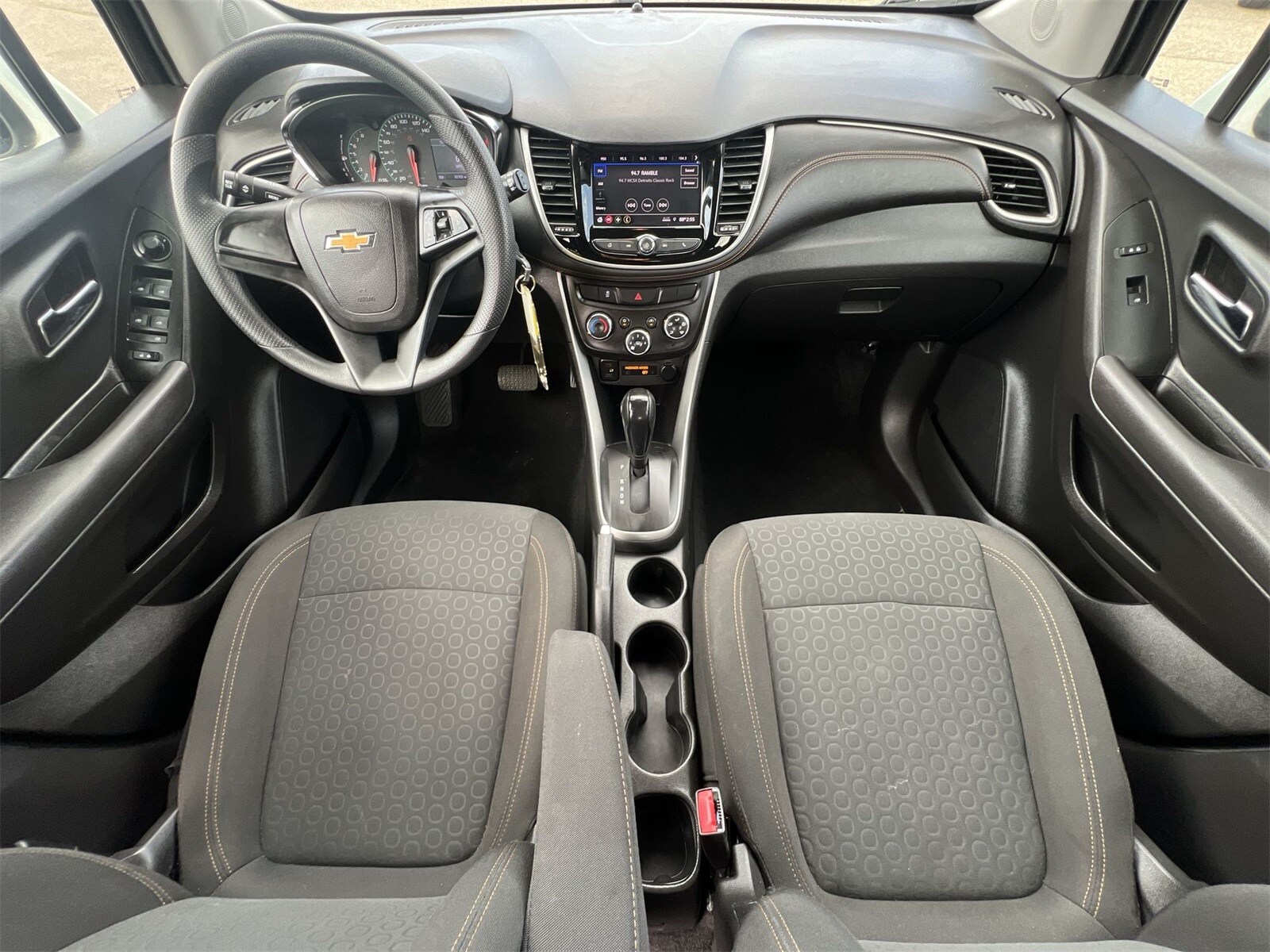 Thumbnail: 2020 Chevrolet Trax - 16