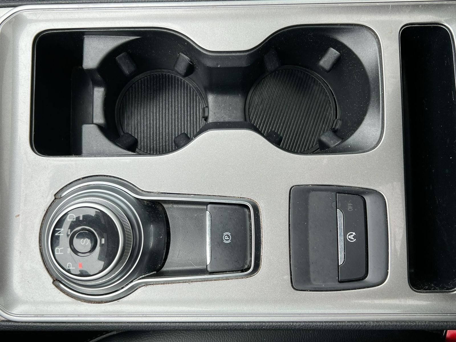 Thumbnail: 2023 Ford Edge - 31