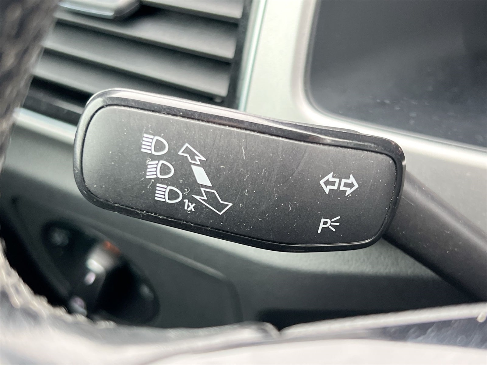 Thumbnail: 2019 Volkswagen Atlas - 26