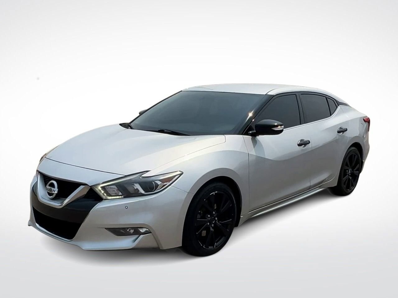 Thumbnail: 2017 Nissan Maxima - 4